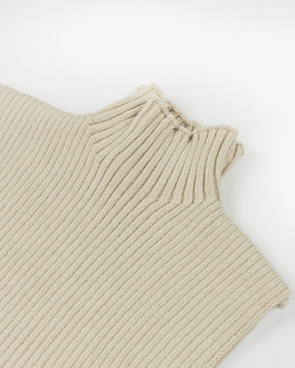 Moda Ribbed Knit Tank - Image 23