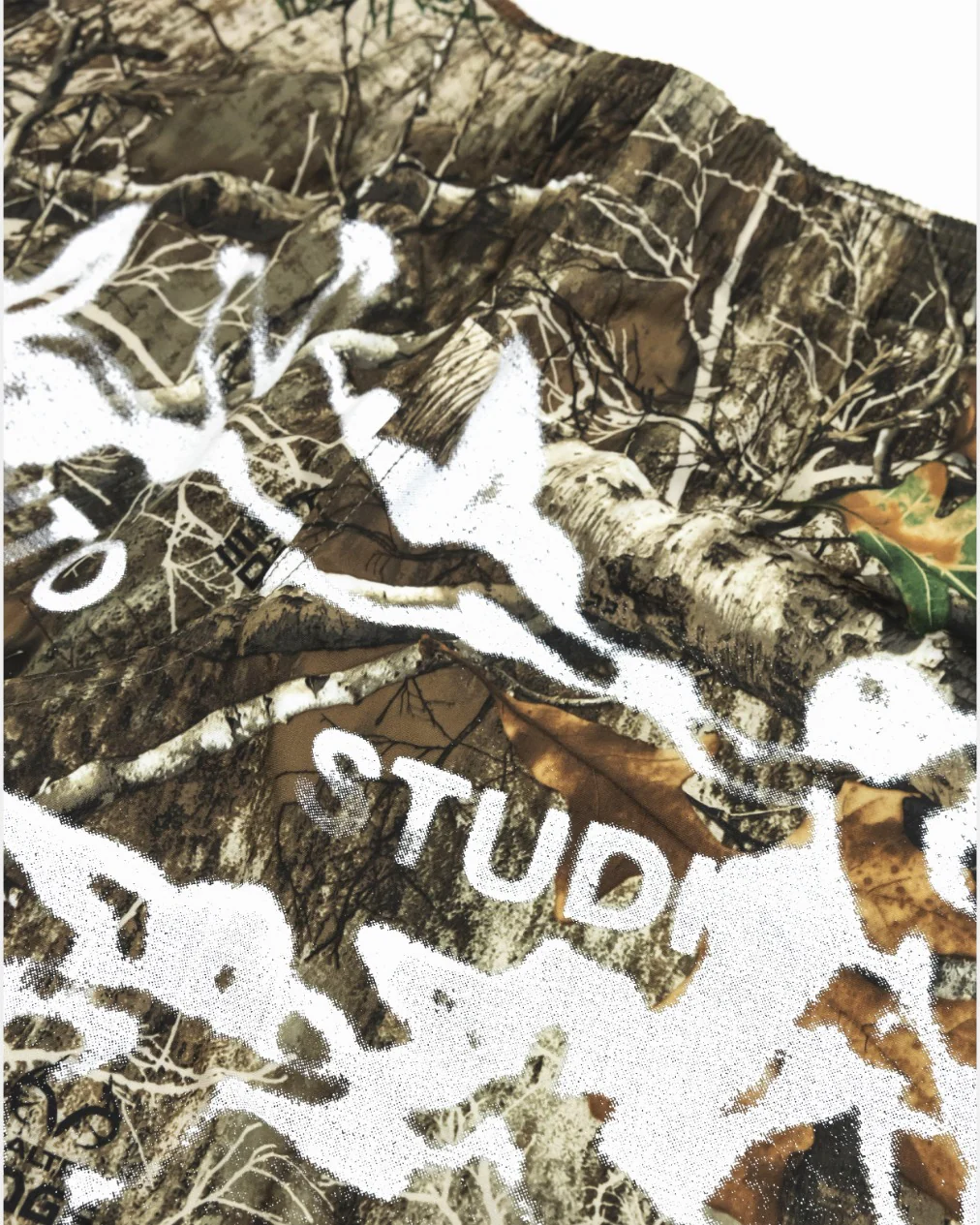 Tempo Sport Utility Realtree Shorts - Image 3